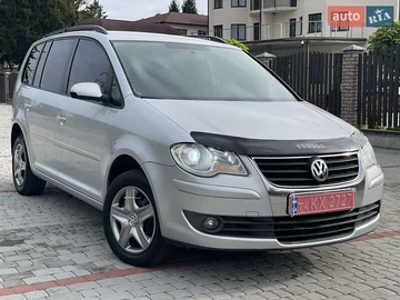 Авто Volkswagen Touran 2007 № 8105674