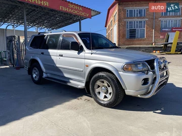 Авто Mitsubishi Pajero 2002 № 8105677