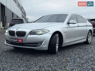 Авто BMW 5 Series 2013 № 8105712