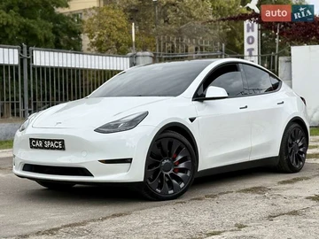 Авто Tesla Model Y 2021 № 8105735