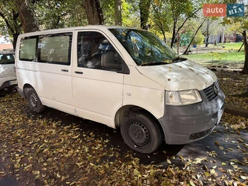 Авто Volkswagen Transporter 2009 № 8105973