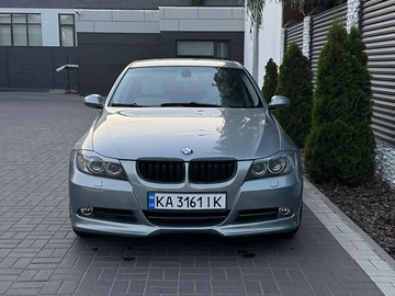 Авто BMW 3 Series 2005 № 8106005