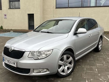 Авто Skoda Superb 2010 № 8106027