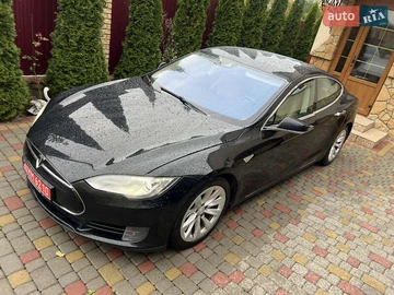 Авто Tesla Model S 2015 № 8106055
