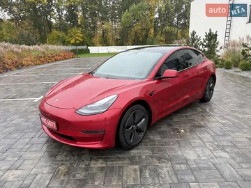 Авто Tesla Model 3 2021 № 8106068