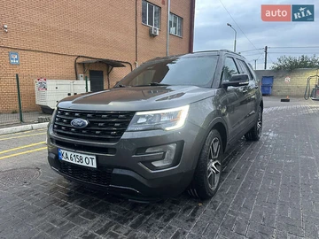 Авто Ford Explorer 2017 № 8106201