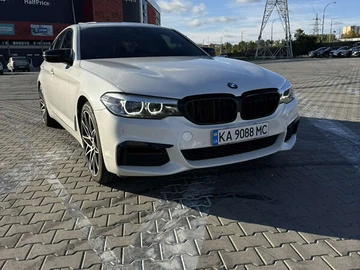 Авто BMW 5 Series 2019 № 8106216