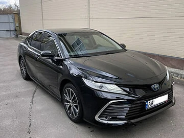 Авто Toyota Camry 2021 № 8106224