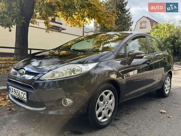 Авто Ford Fiesta 2012 № 8106372