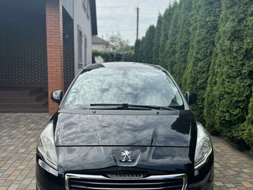 Авто Peugeot 5008 2015 № 8106433