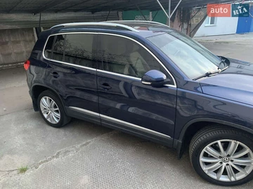 Авто Volkswagen Tiguan 2015 № 8106490