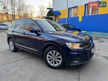 Авто Volkswagen Tiguan 2018 № 8106523