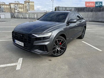 Авто Audi Q8 2021 № 8106712