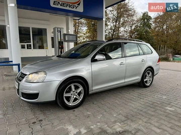 Авто Volkswagen Golf 2009 № 8106775