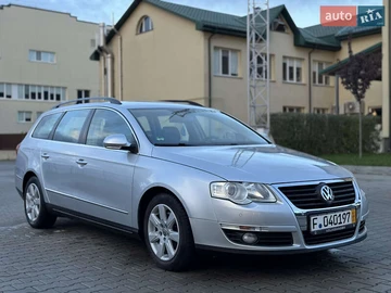 Авто Volkswagen Passat 2010 № 8106960