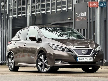 Авто Nissan Leaf 2018 № 8107123