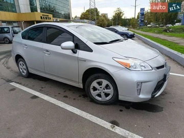 Авто Toyota Prius 2015 № 8107143