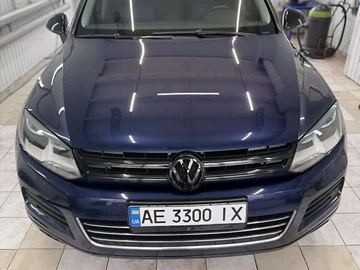 Авто Volkswagen Touareg 2012 № 8107192