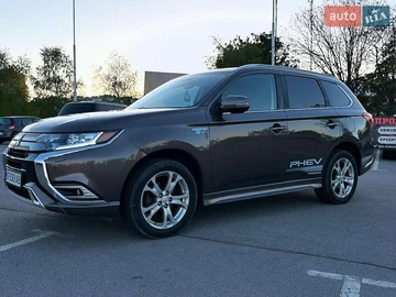 Авто Mitsubishi Outlander 2018 № 8107197