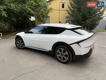 Авто KIA Ev6 2023 № 8107207