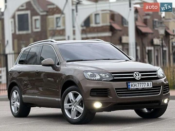 Авто Volkswagen Touareg 2014 № 8107218
