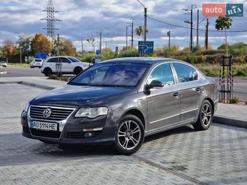 Авто Volkswagen Passat 2005 № 8107393