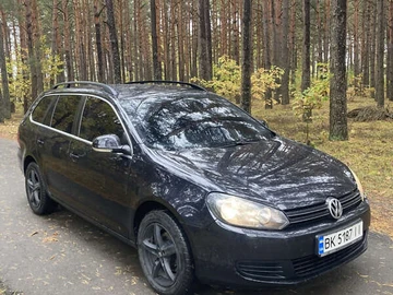 Авто Volkswagen Golf 2010 № 8107462