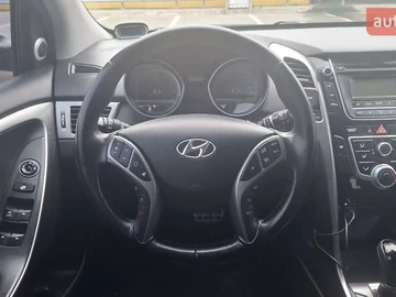 Авто Hyundai I30 2013 № 8107548