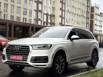 Авто Audi Q7 2017 № 8107813