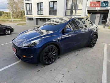 Авто Tesla Model Y 2021 № 8107936