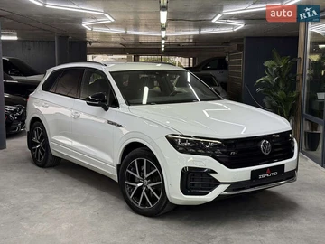 Авто Volkswagen Touareg 2019 № 8107965