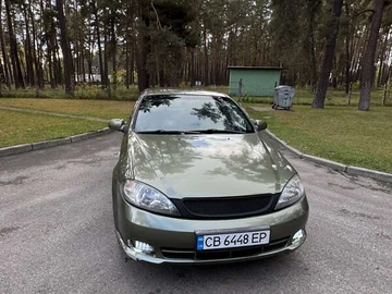 Авто Chevrolet Lacetti 2004 № 8108036