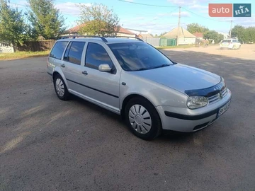 Авто Volkswagen Golf 1999 № 8108056