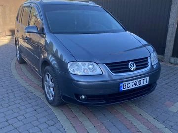 Авто Volkswagen Touran 2005 № 8108067