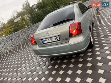 Авто Toyota Avensis 2004 № 8108163