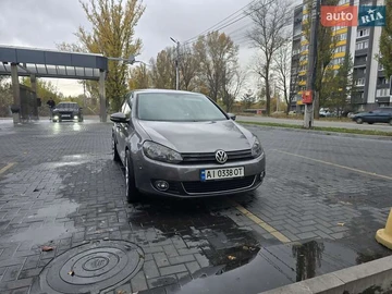 Авто Volkswagen Golf 2010 № 8108225