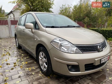 Авто Nissan Tiida 2010 № 8108315
