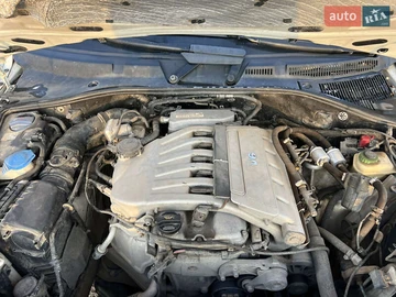 Авто Volkswagen Touareg 2005 № 8108327