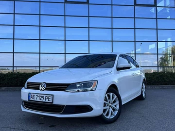 Авто Volkswagen Jetta 2013 № 8108351