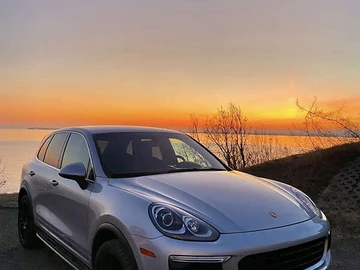 Авто Porsche Cayenne 2015 № 8108732