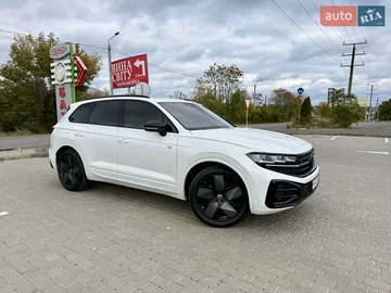 Авто Volkswagen Touareg 2025 № 8108758