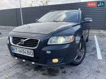 Авто Volvo V50 2009 № 8108913