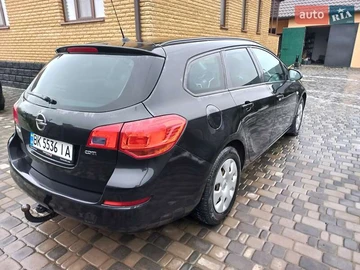 Авто Opel Astra 2012 № 8108983