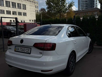 Авто Volkswagen Jetta 2015 № 8109130