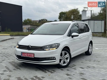Авто Volkswagen Touran 2021 № 8109407