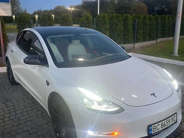 Авто Tesla Model 3 2023 № 8109413