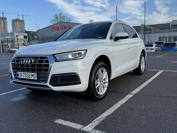 Авто Audi Q5 2020 № 8109452