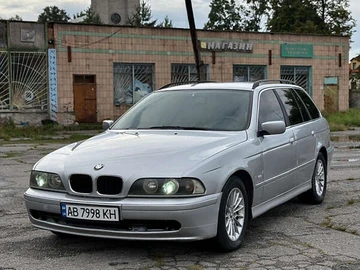 Авто BMW 5 Series 2001 № 8109578