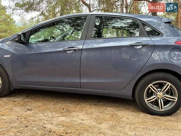Авто Hyundai I30 2013 № 8109756