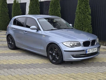 Авто BMW 1 Series 2009 № 8109759